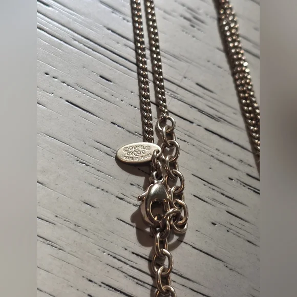 CHANEL Pink CC Confetti Pendant Necklace! - Picture 9 of 14